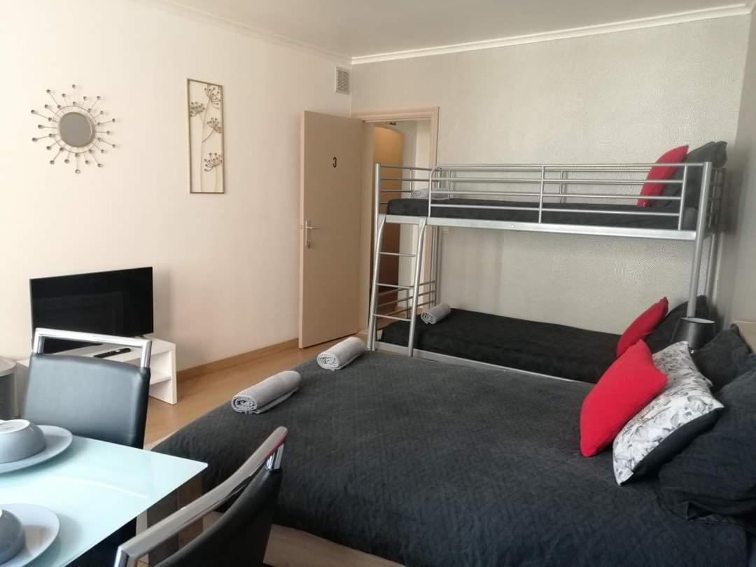 Chambre 2/4P Confortable Ostend Exterior photo